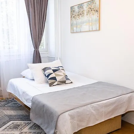 Apartment Meyra